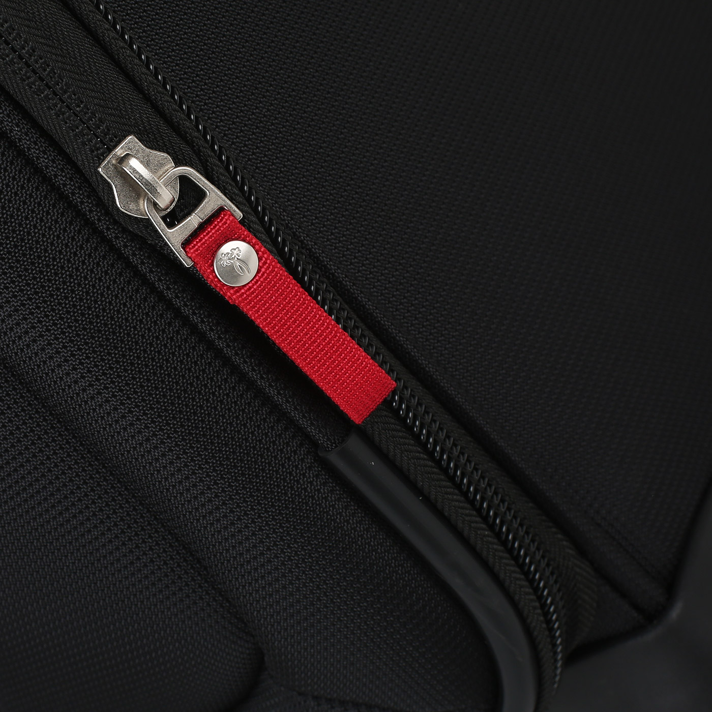 Чемодан большой L тканевый с кодовым замком Ricardo Seahaven