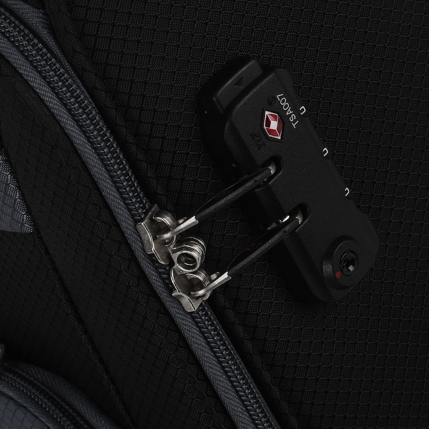 Чемодан маленький S тканевый Eberhart Oxygen