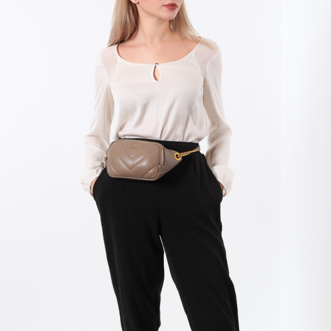 Кожаная поясная сумка DKNY Vivian