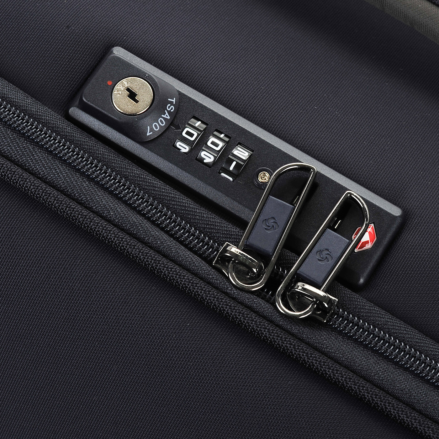 Чемодан маленький S тканевый с кодовым замком Samsonite Uplite