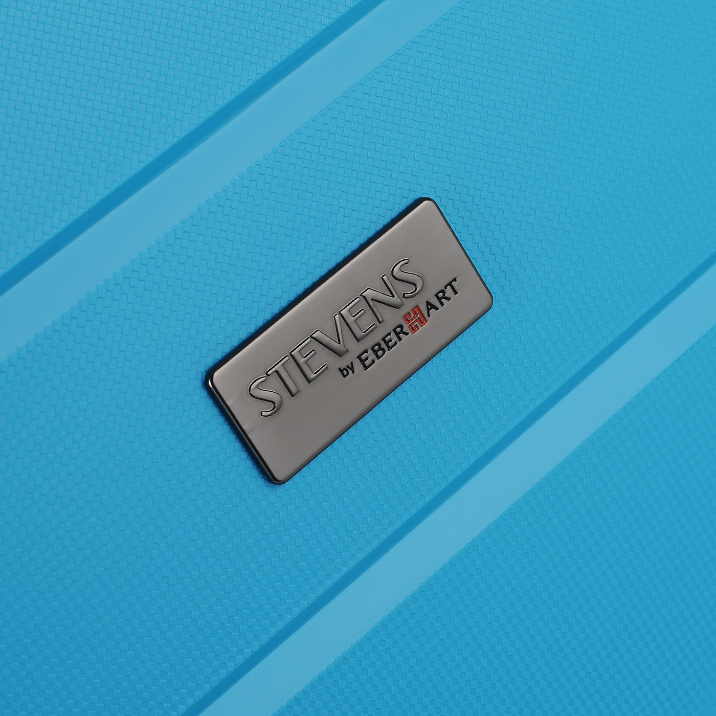 Чемодан средний M из полипропилена с кодовым замком Stevens Oxford