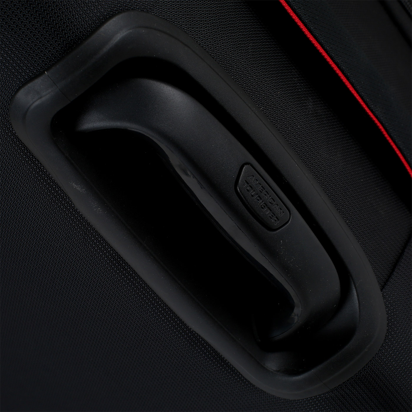 Чемодан большой L тканевый с кодовым замком American Tourister Oregon