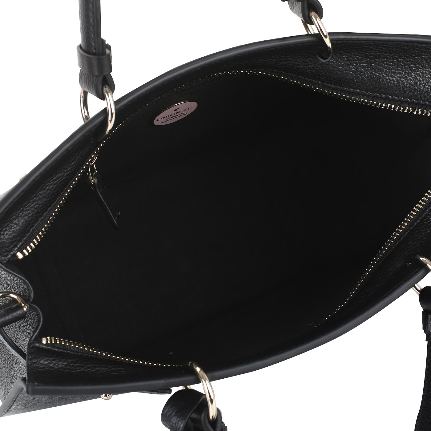 Черная сумка Coccinelle Didi