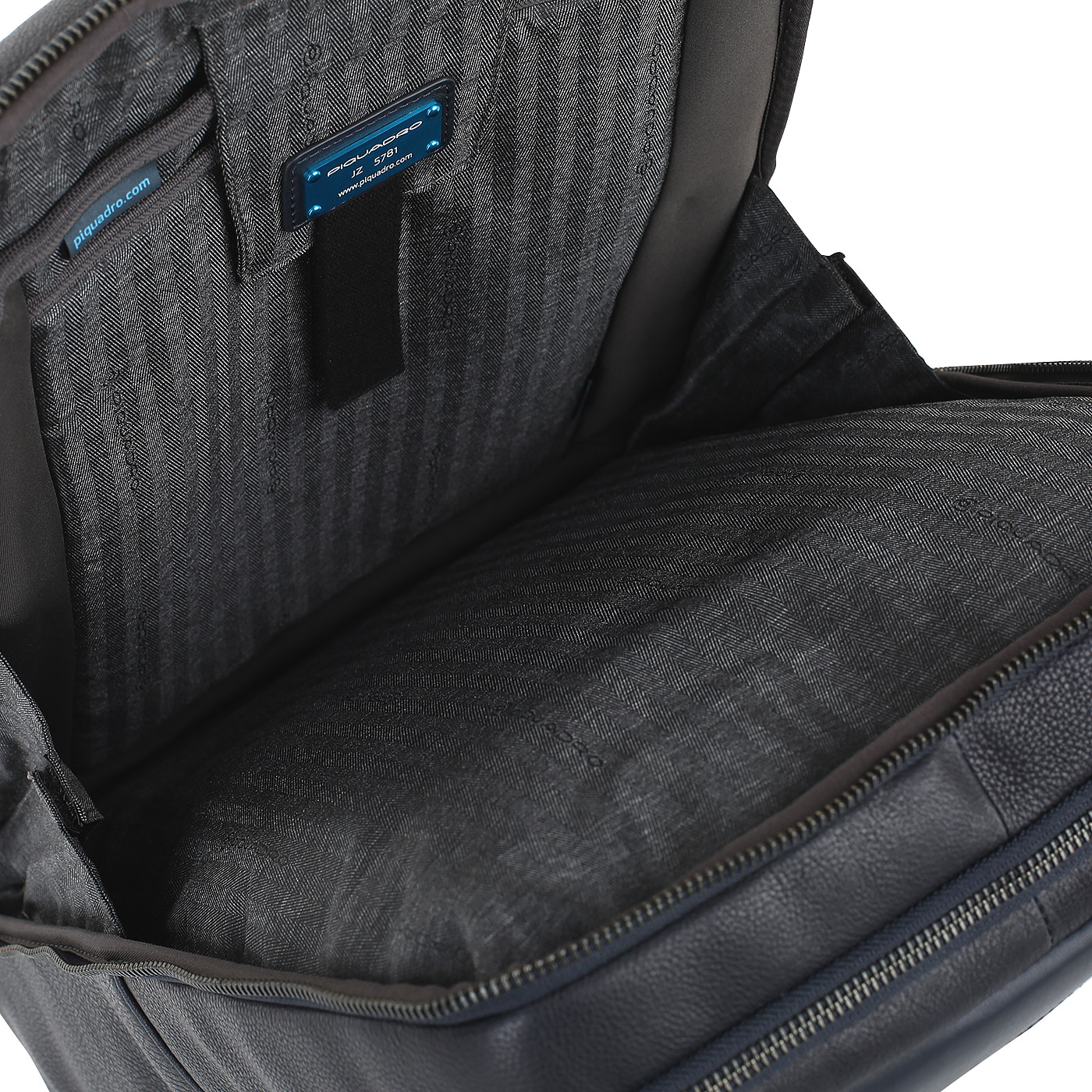 Синий кожаный рюкзак Piquadro Vostok