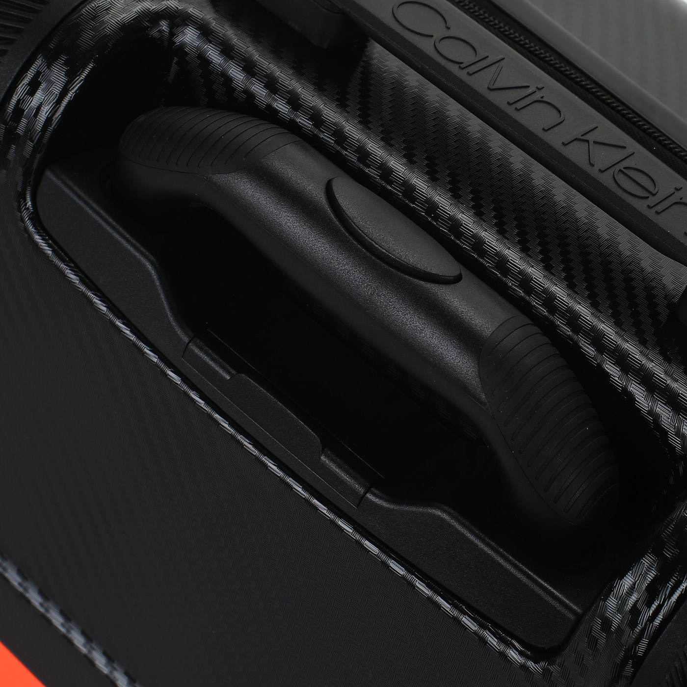 Чемодан маленький S из ABS-пластика с кодовым замком Calvin Klein CK-632 Marshall HS