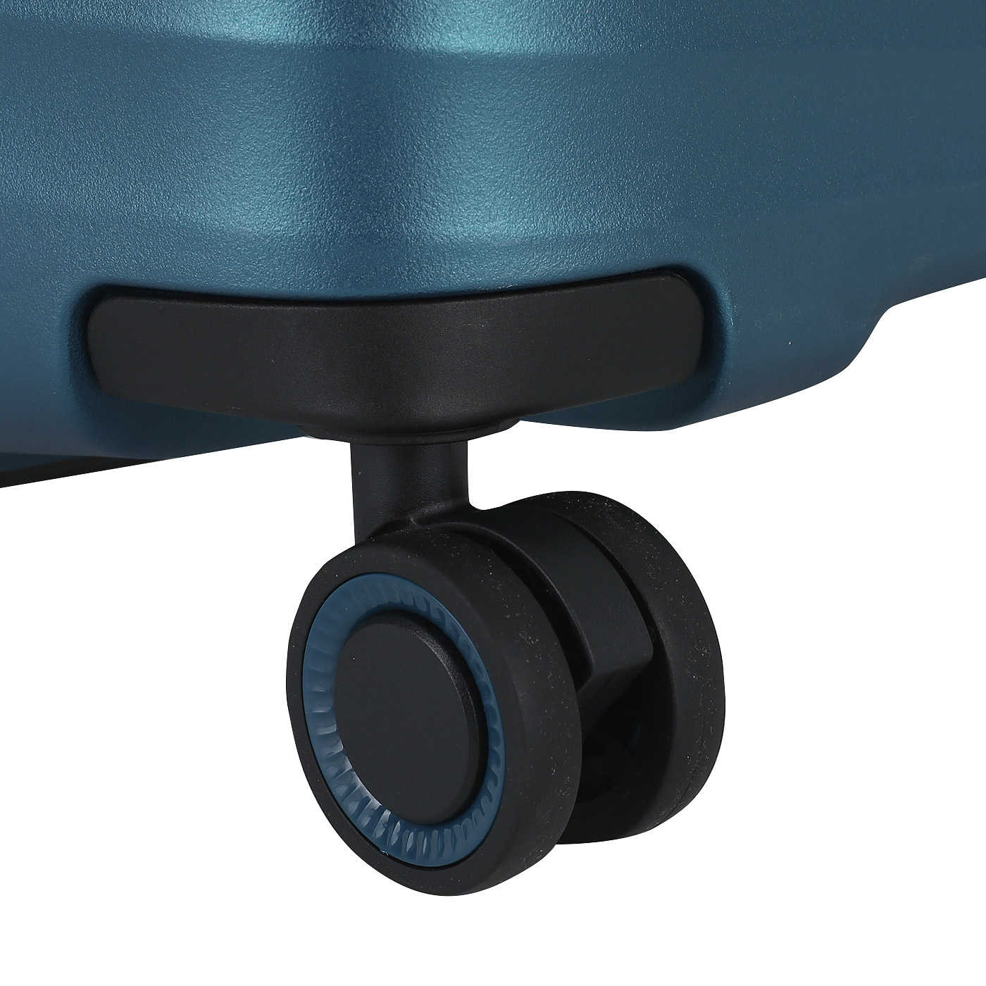 Чемодан большой L из полипропилена с кодовым замком Eberhart Elemental