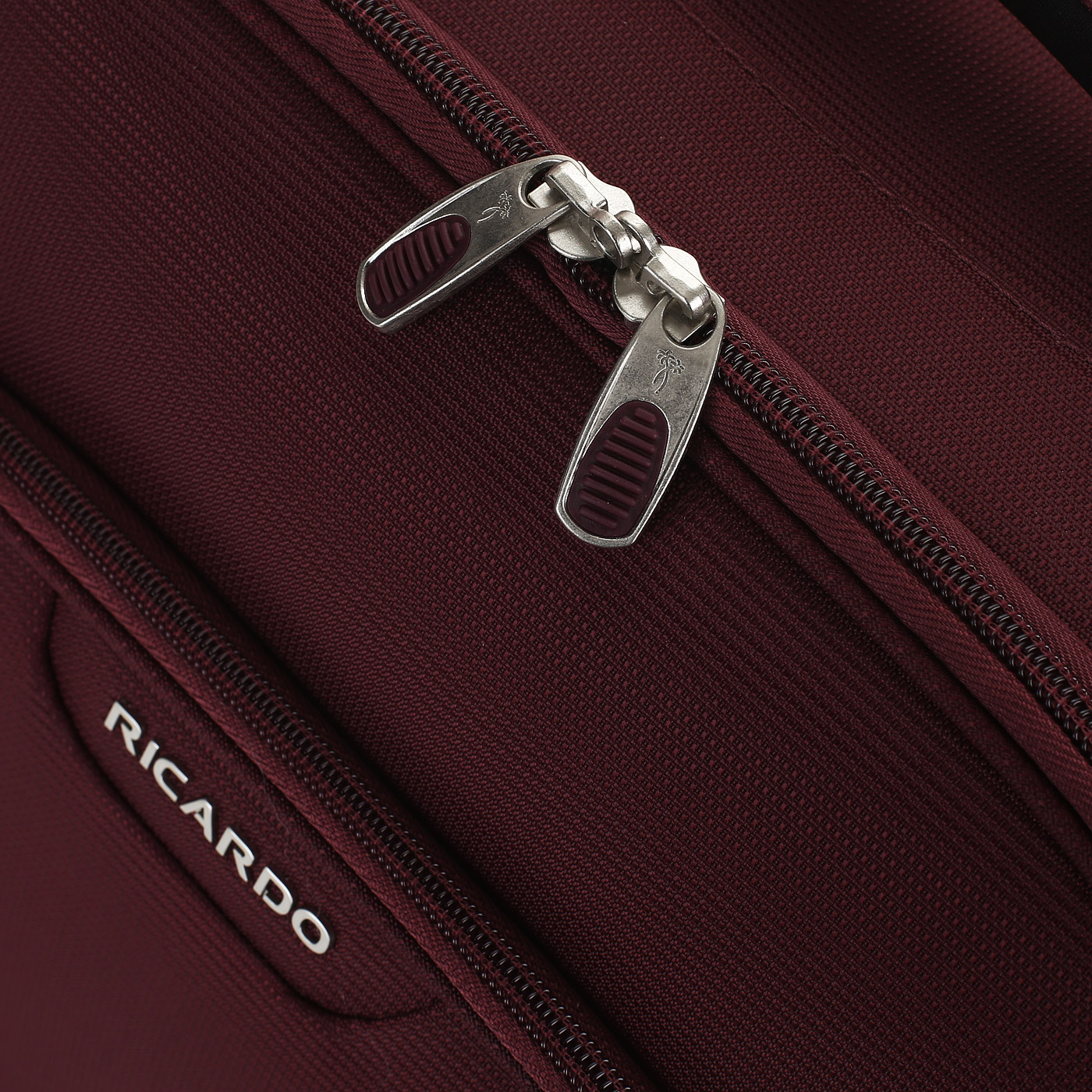 Чемодан маленький S тканевый Ricardo Seahaven