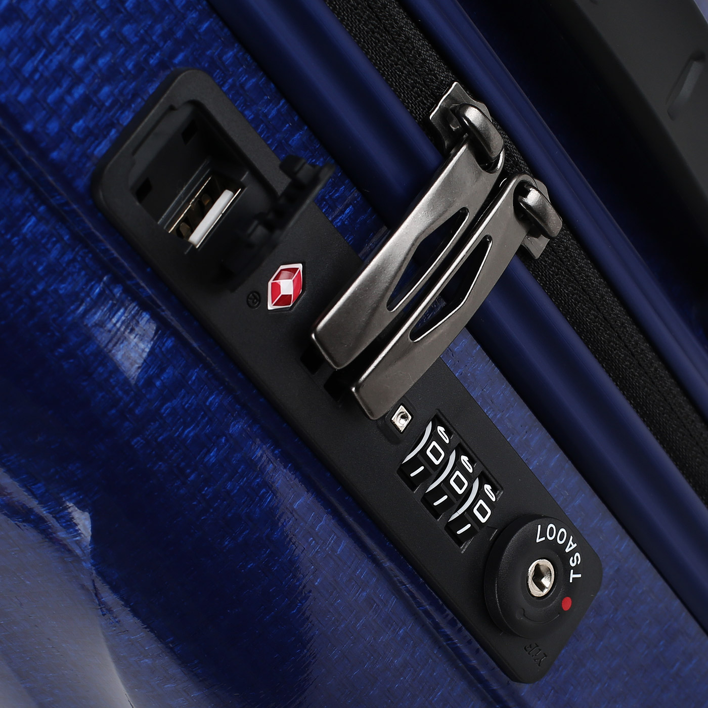 Чемодан для ручной клади из материала Curv с кодовым замком Samsonite C-Lite