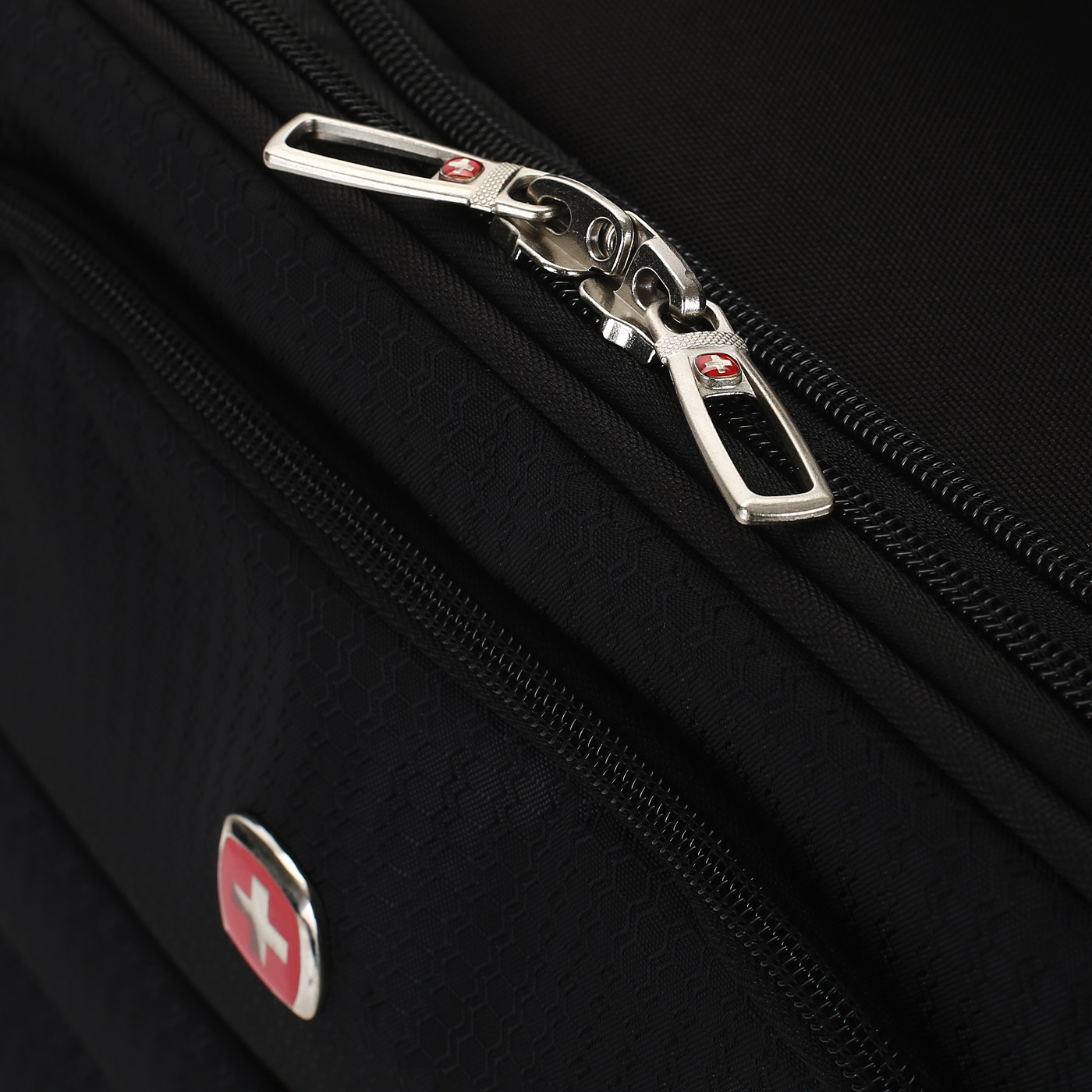 Чемодан маленький S тканевый Wenger Arosa