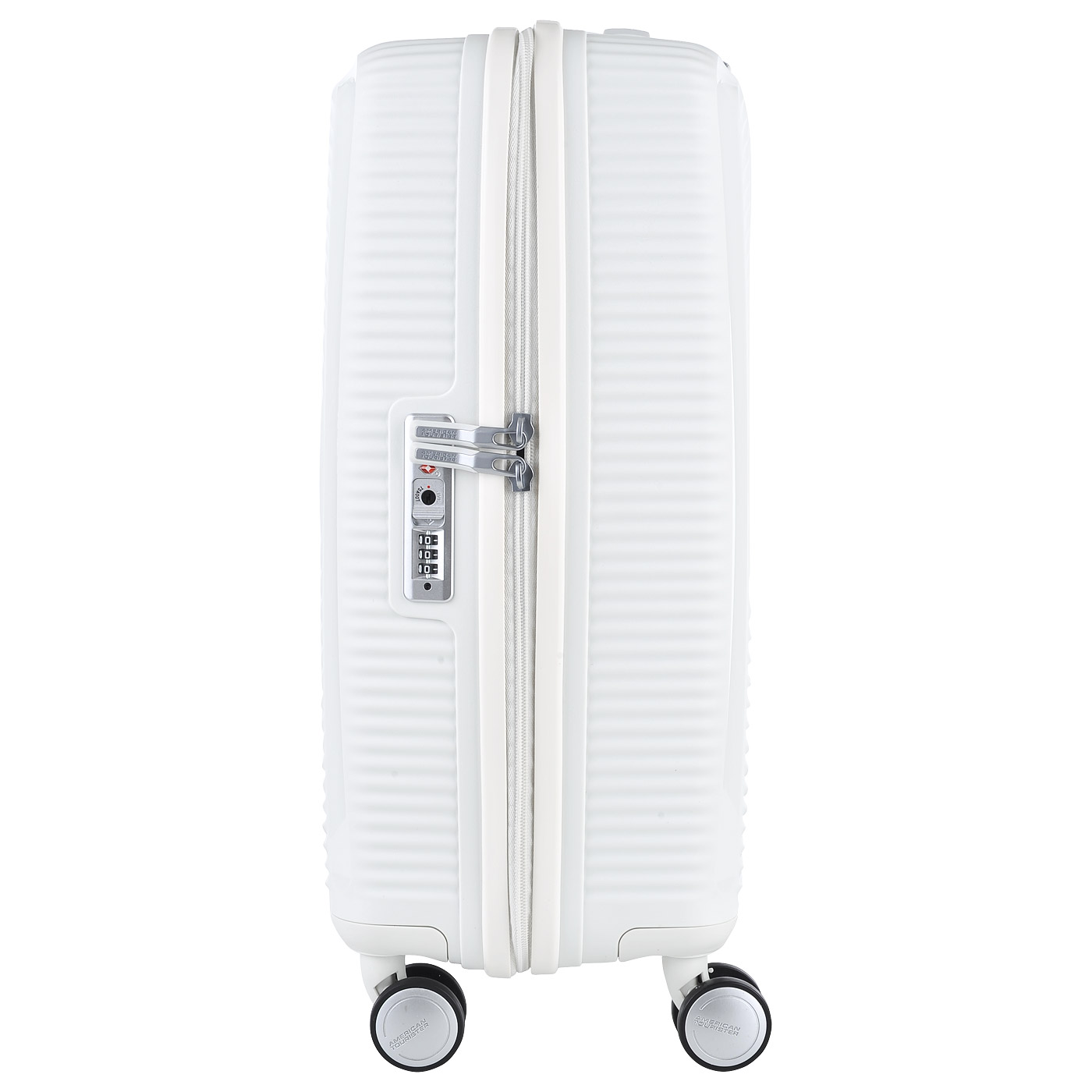 Чемодан маленький S из полипропилена American Tourister Curio