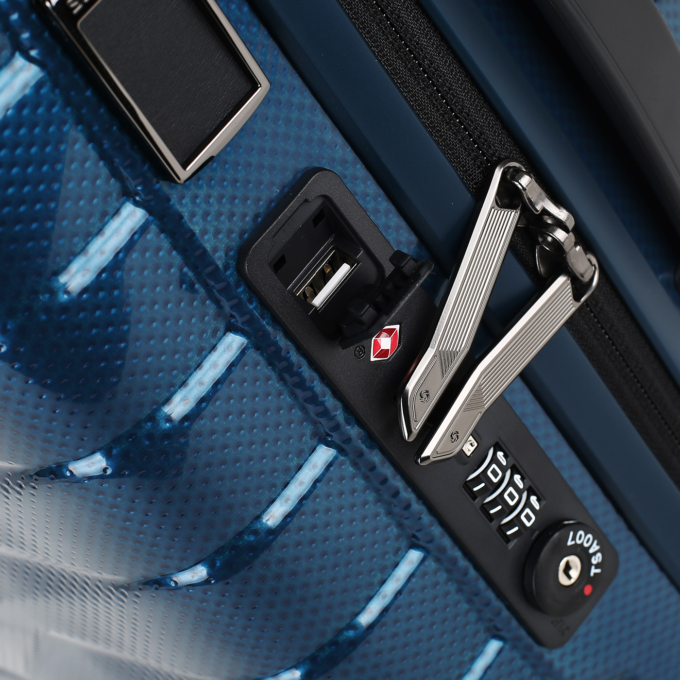 Чемодан для ручной клади  с кодовым замком Samsonite Proxis