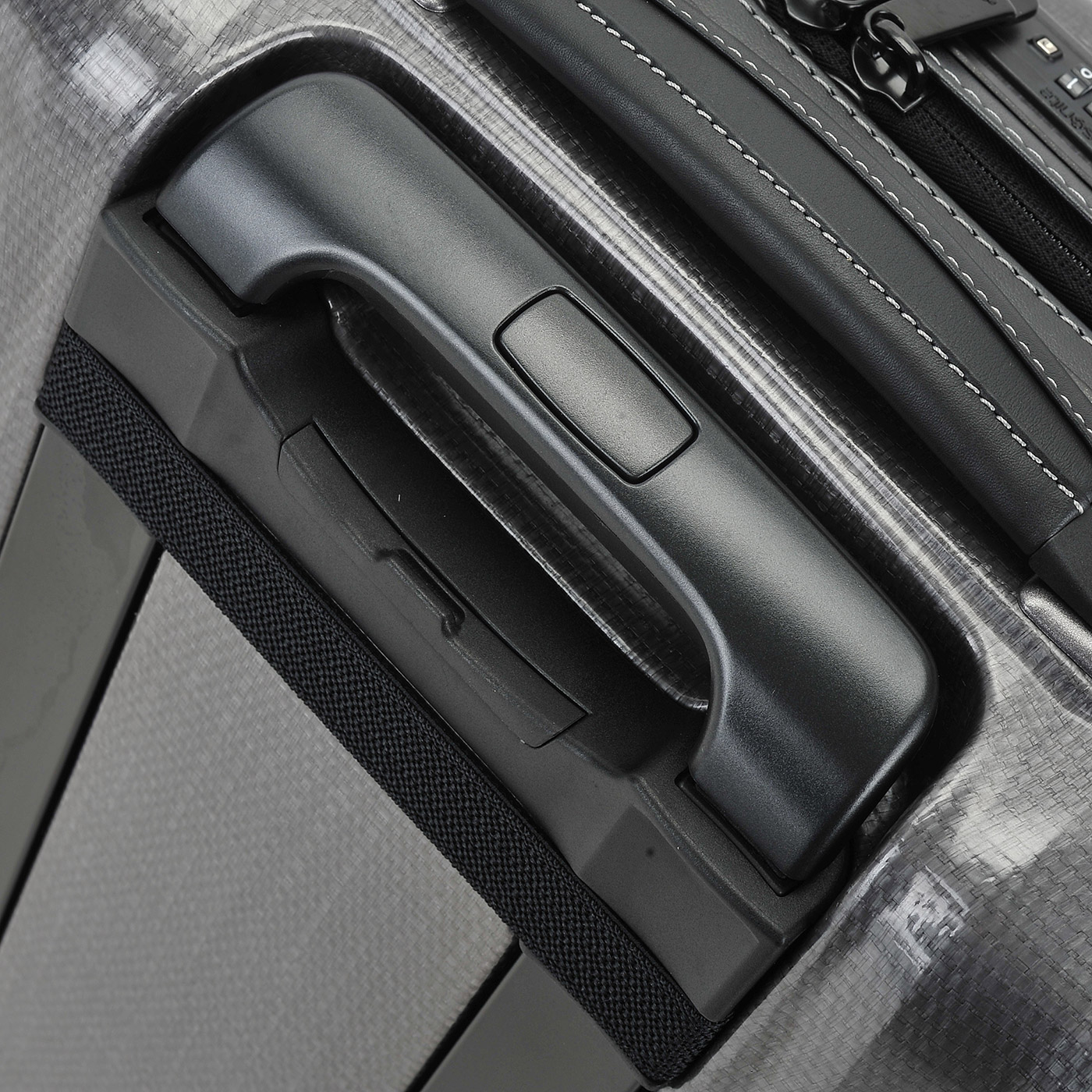 Чемодан маленький S из материала Curv с кодовым замком Samsonite Lite-Cube Dlx