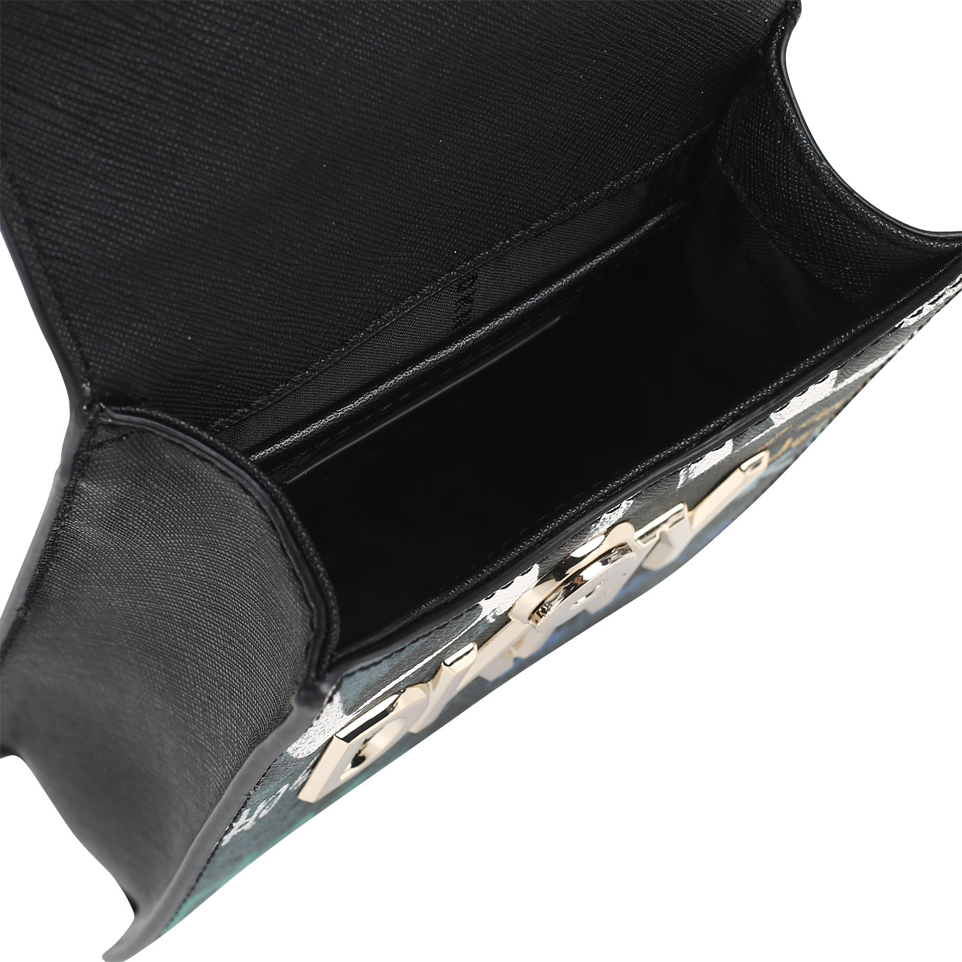 Сумочка на магнитной кнопке DKNY Penelope