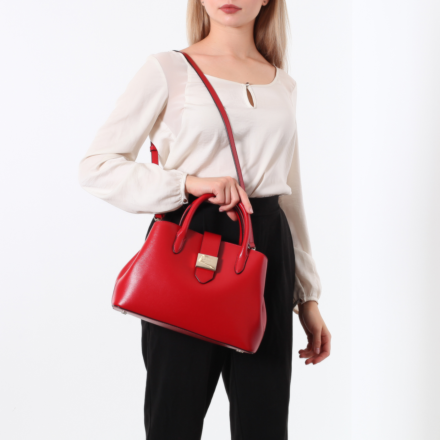 Сумка из тисненой кожи DKNY Lyla