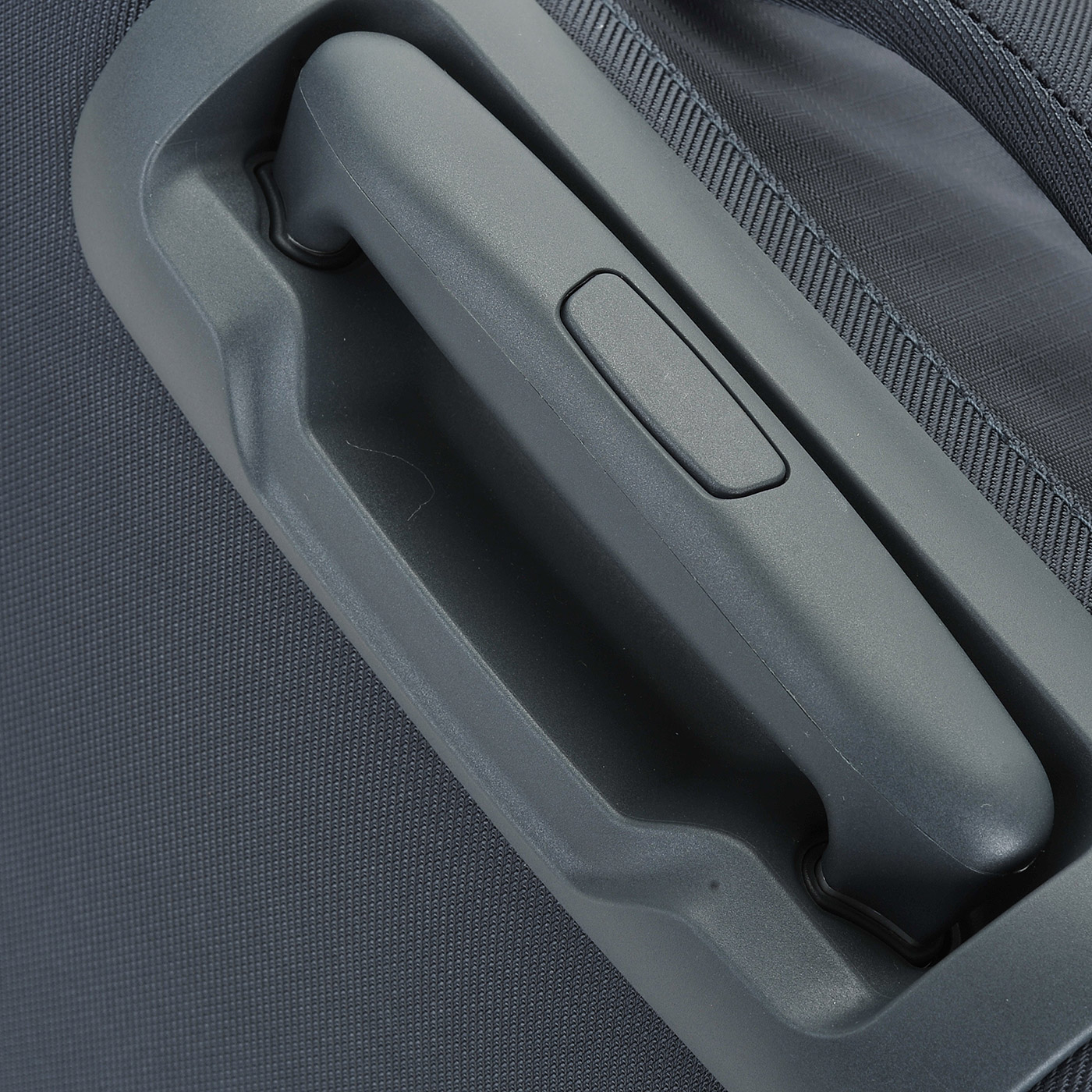 Чемодан маленький S тканевый с кодовым замком Delsey U-Lite Classic 2