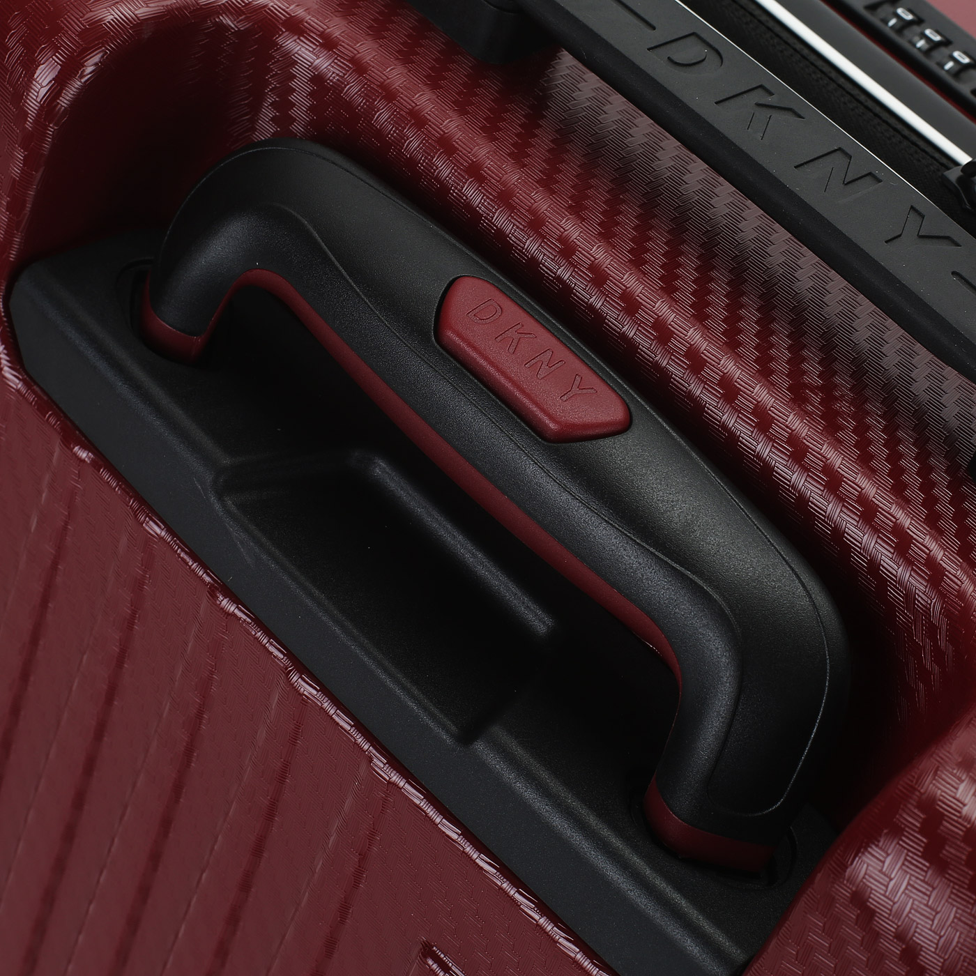 Чемодан маленький S из ABS-пластика с кодовым замком DKNY DKNY-118 Blaze