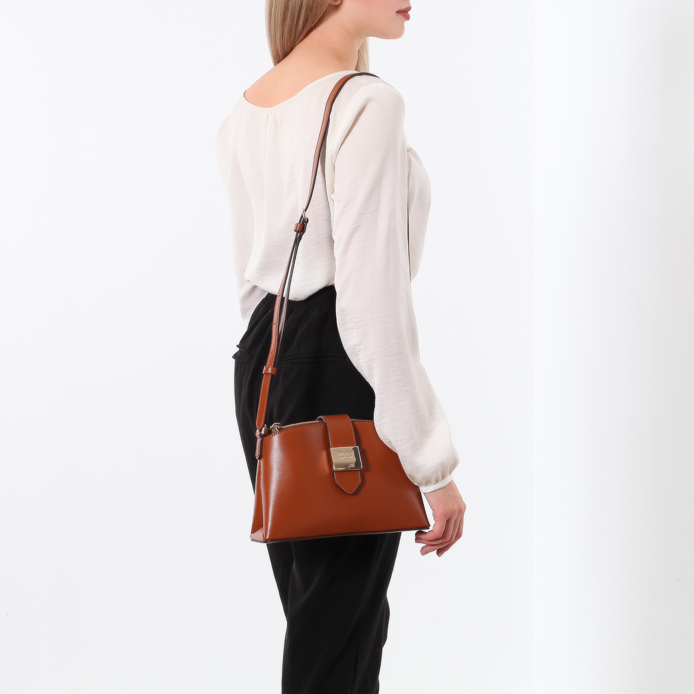 Тисненая сумка DKNY Lyla